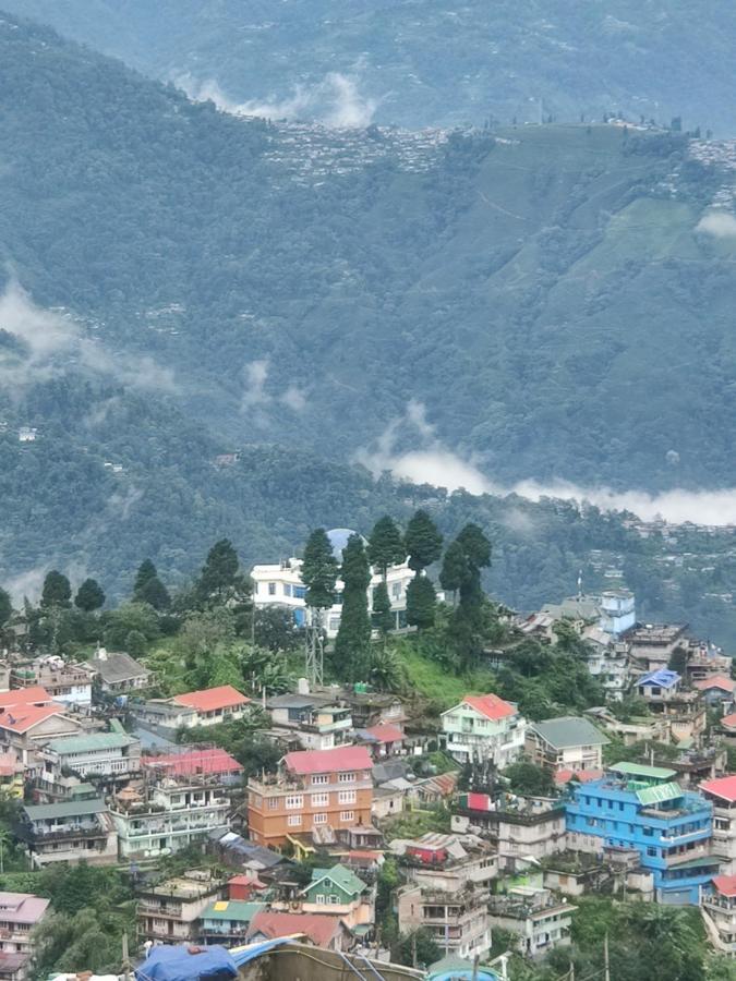 Wind Home Darjeeling- Budget Hotel Near Mall Darjeeling  Luaran gambar